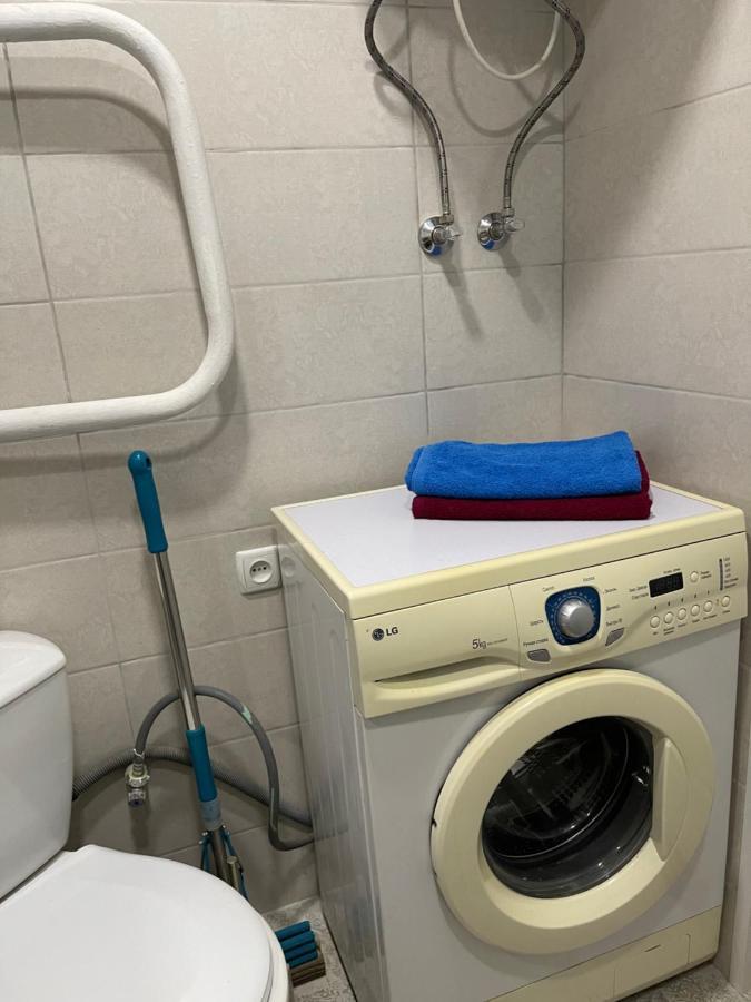 Апартаменты На Гоголя,460 Cherkasy Bagian luar foto