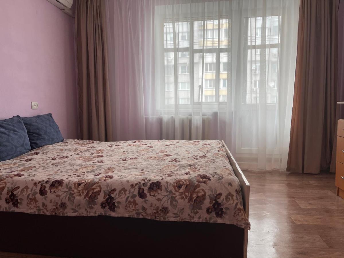 Апартаменты На Гоголя,460 Cherkasy Bagian luar foto