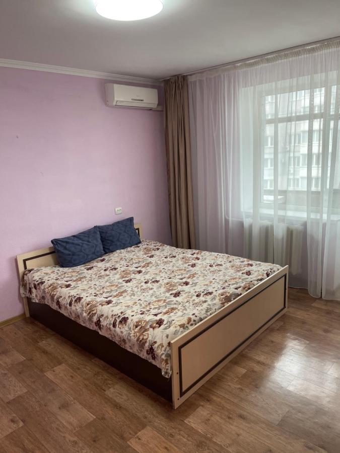 Апартаменты На Гоголя,460 Cherkasy Bagian luar foto